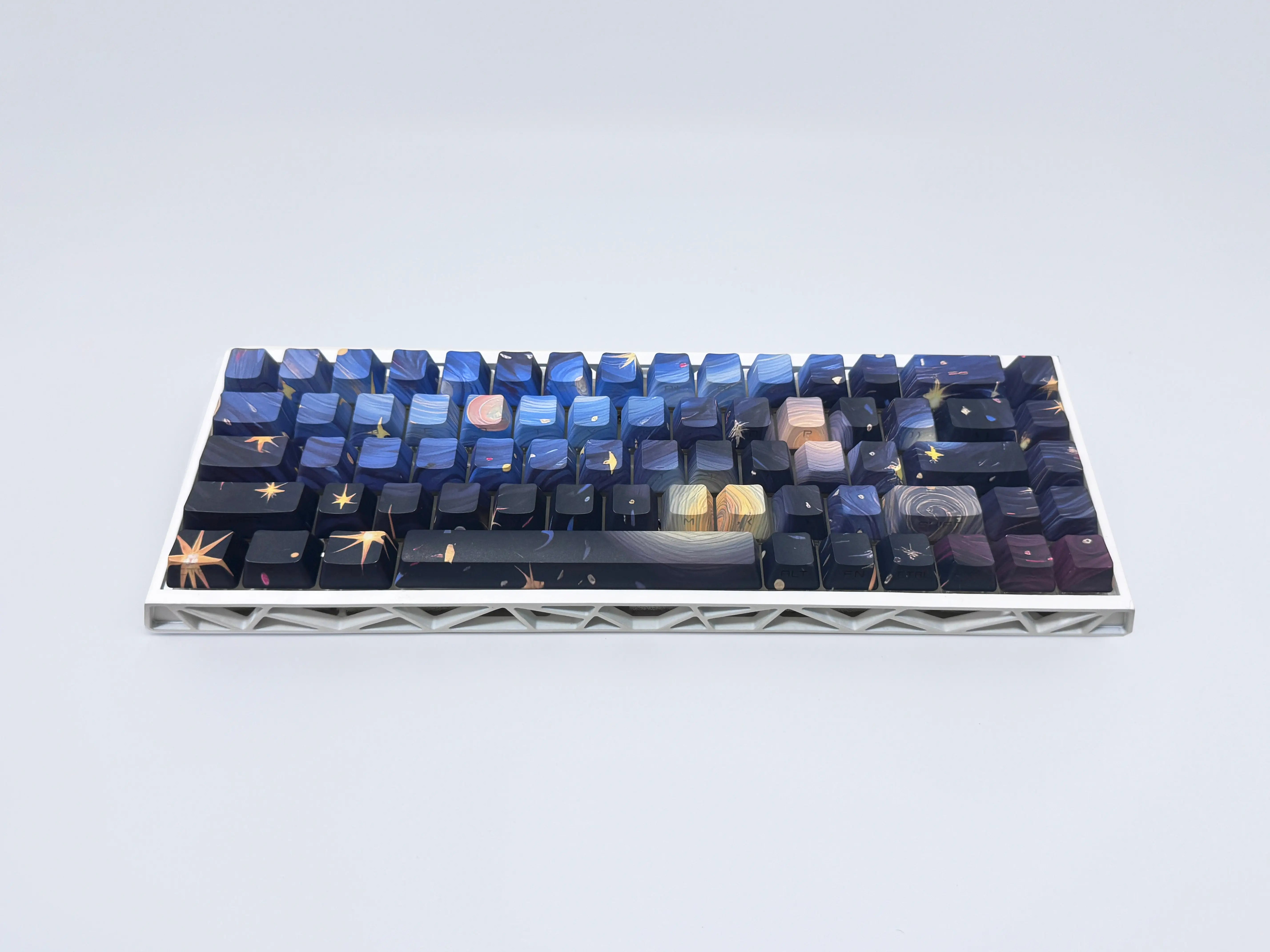 Keyxtap Hollow 68% Tri-Mode Mechanical Keyboard For Gaming & Typing